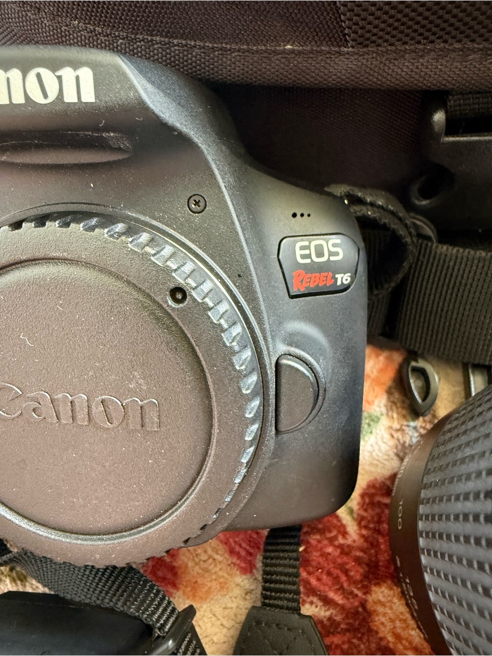 Canon EOS Rebel T6 DSLR Body in Black plus two lens / bag / 128 GB SD card